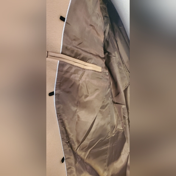 MENS Tan Long Coat with Black Buttons XXL - Picture 7 of 9